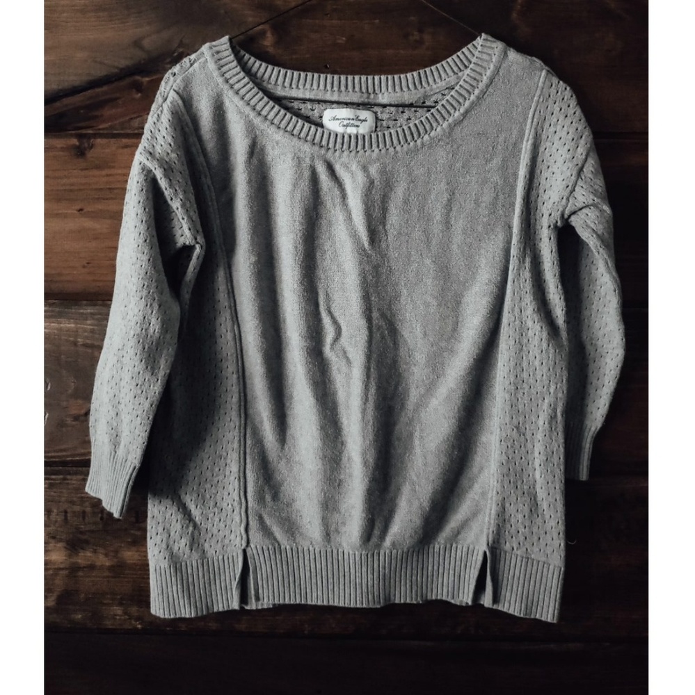 American eagle sweater